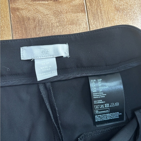 H&M petite wide leg dress pants - Picture 2 of 2